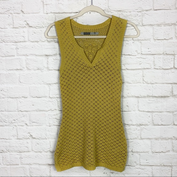 Athleta Knit Mandala Flower Pullover Sweater Vest - Picture 2 of 9